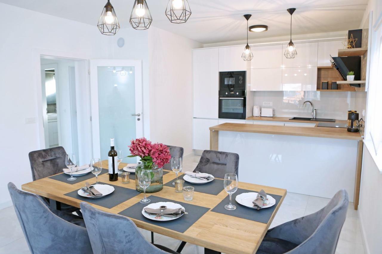 Apartment Villa Grga Zadar Bagian luar foto