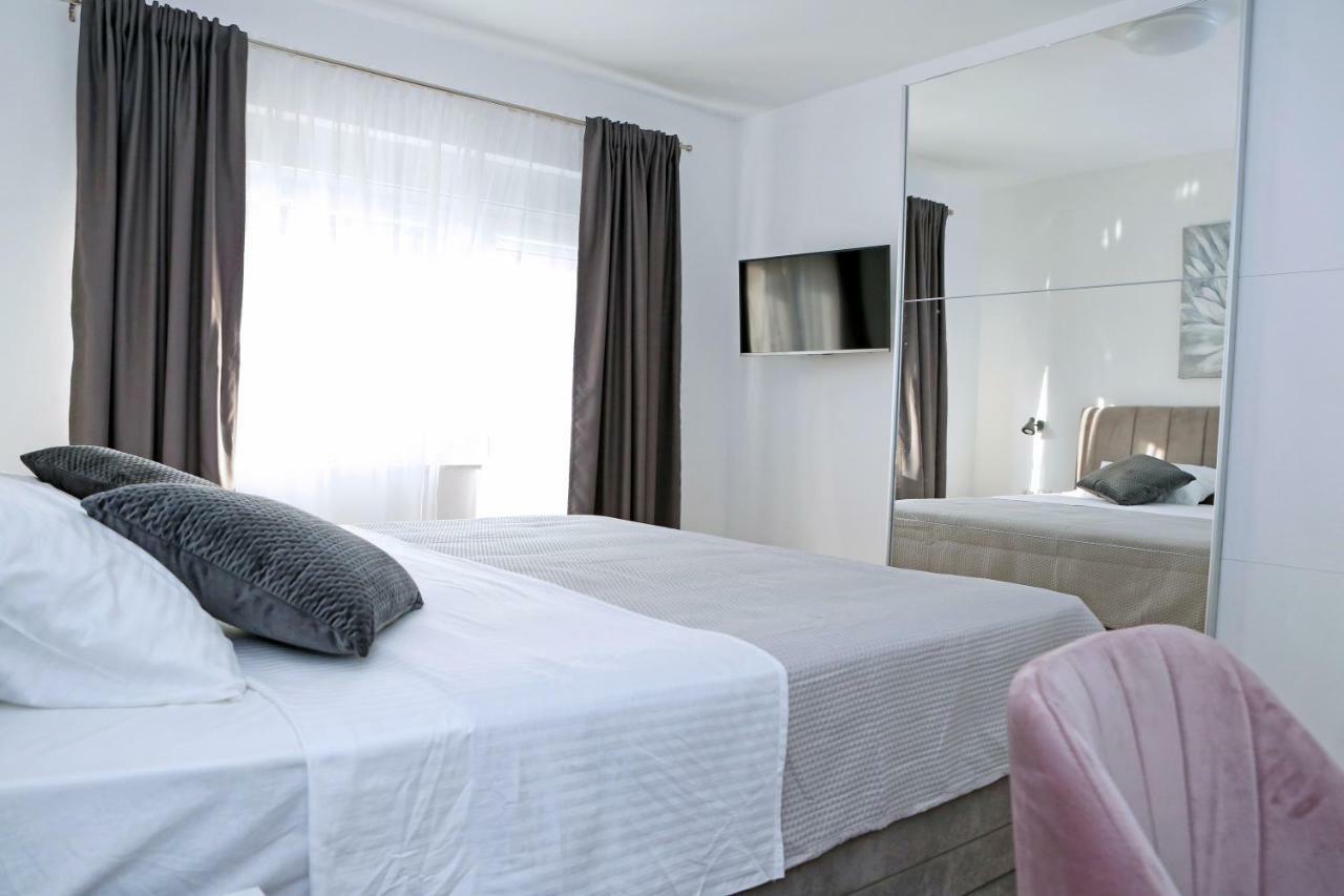 Apartment Villa Grga Zadar Bagian luar foto
